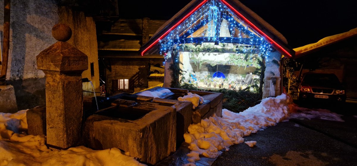 Bénédiction de la crèche au four banal du hameau du Fournet